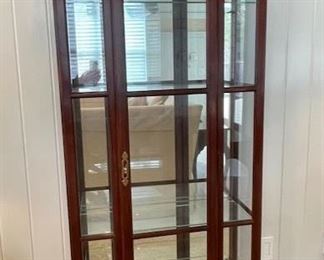 Ethan Allen Medium Curio Cabinet $575