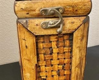 Bamboo Wine Bottle Holder/Gift Box.