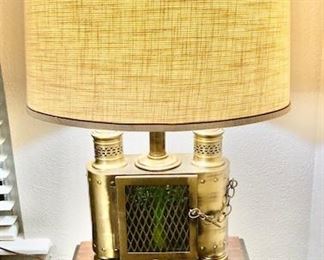 Vintage Mid Century Brass Table Lamp.