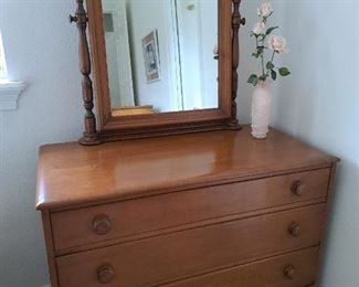 Antique Mahogany Dresser w/Mirror