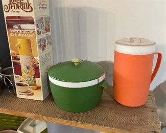 Vintage kitchen items and home decor 