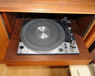Dual 1229Q turntable with original box