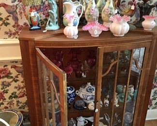 Curio cabinet, Fenton