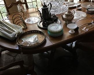 Dining table, Fostoria