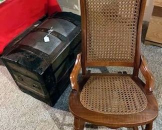 Rocking chair & trunk