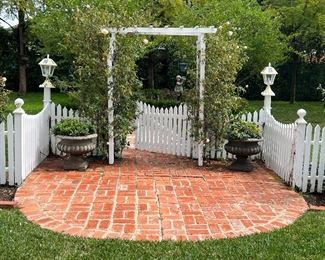 Statement-Sized Cast Concrete Planters