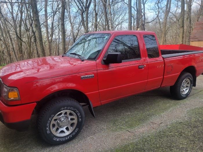 2011 FORD RANGER XLT 89K Miles Manual Transmission  V6 Engine I will be accepting blind offers on the truck and the highest offer will be given the truck, title and keys on Saturday April 15th at 2pm You may submit offers anytime from now until then.  