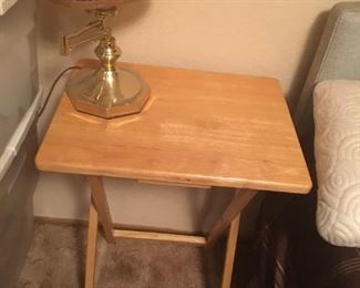 folding tv trays, lamps
