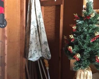 outdoor umbrella with stand 