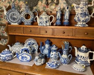 Teapot collection 