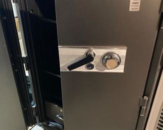 Double door floor safe with combination 