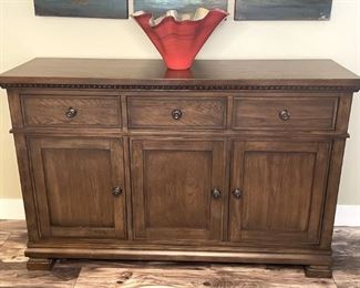 Great buffet/server.  