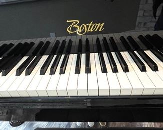 Boston grand piano designed by Steinway and Sons. Model GP 193 189991 Pe-11.