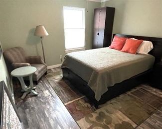 Lovely bedroom furniture.  Instant lovely furnished room if you buy it all!