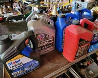 NEW OIL IN CONTAINERS