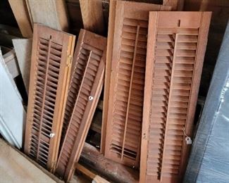 WINDOW INDOOR SHUTTERS