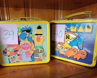 VINTAGE LUNCHBOXES