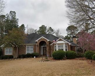 Contact realtor Tammy Orr at (770) 241-7600,         Home is for sale!