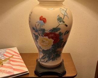 Reverse painted ginger jar lamp