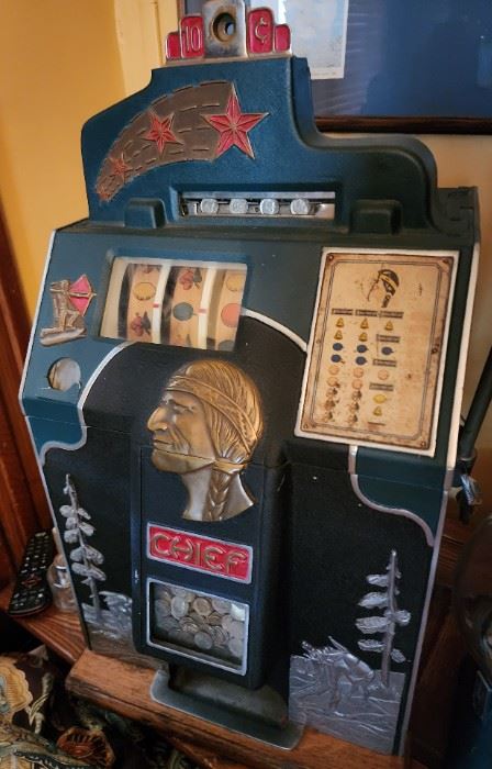 1930s Jennings Chief dime slot machine