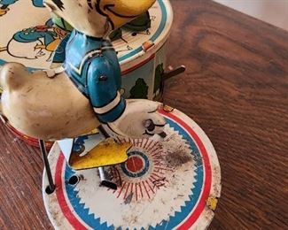 1940's Marx Dancing Goofy and Donald Duck Duet wind up toy