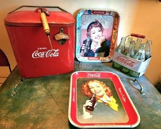 Cooler and trays with cardboard photo