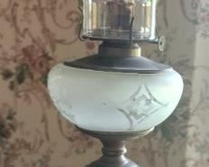 Oil lamp