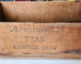 antique Armour corned beef box