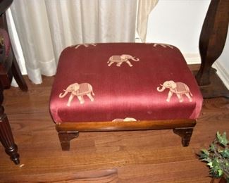 Large ottoman