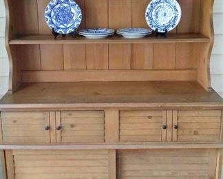 "Historic Thomson Charm" in Thomson, GA Starts Closing Thu 3/23 8pm. Pickup: Sat 3/25 11-2pm. Please click here to see more photos, descriptions, and current bids:&nbsp;https://ctbids.com/estate-sale/20860