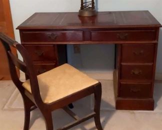 "Lake Idylwilde Treasures" in Evans, GA Starts Closing Mon 3/27 8pm. Pickup: Wed 3/29 12-6pm. Please click here to see more photos, descriptions, and current bids: https://ctbids.com/estate-sale/20683