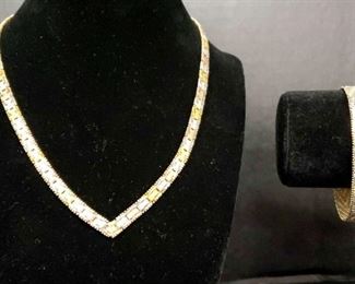 "Lake Idylwilde Treasures" in Evans, GA Starts Closing Mon 3/27 8pm. Pickup: Wed 3/29 12-6pm. Please click here to see more photos, descriptions, and current bids: https://ctbids.com/estate-sale/20683