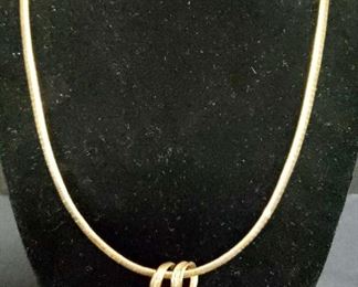 "Lake Idylwilde Treasures" in Evans, GA Starts Closing Mon 3/27 8pm. Pickup: Wed 3/29 12-6pm. Please click here to see more photos, descriptions, and current bids: https://ctbids.com/estate-sale/20683