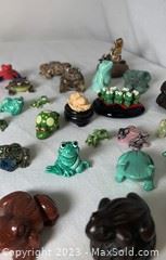wminiature frog collection figurines1911 t