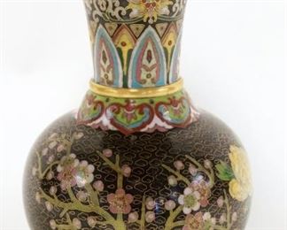 1025	CLOISONNE VASE, APPROXIMATELY 10 1/4 IN HIGH
