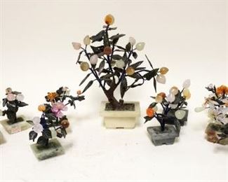 1272	LOT OF ASSORTED SIZE JADE TREES, LARGEST APPROXIMATELY 10 1/2 IN
