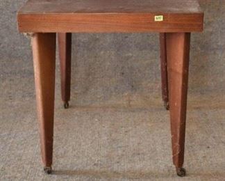 Lot #231 - Small Midmod End Table 