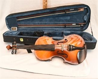 Lot #1a - Cecilio Violin