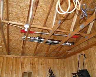 2 sets of cross country skies