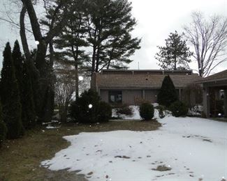 Welcome to our Estate Sale in Greenbush, Michigan 