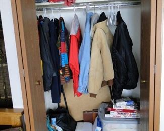 Games and linens, all clean and all from a smoke free home too