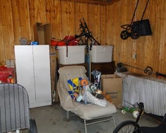 Lots of wonderful pieces to be found in this clean garage