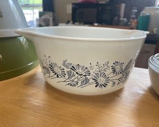 Vintage Pyrex 