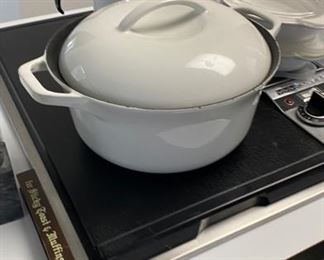 Vintage "Colorcast" enameled cast iron pot