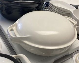 Vintage "Colorcast" enameled cast iron pot