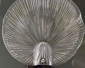 Pukeberg glass shell dish