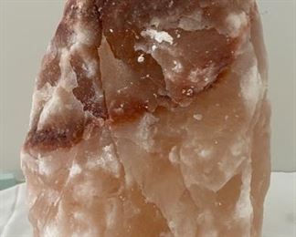 Himalayan salt lamp