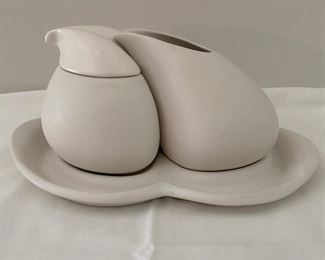Peter Saenger art ceramic creamer & sugar