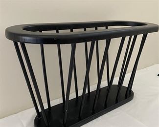 Modern magazine basket