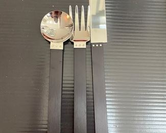 Modern flatware
